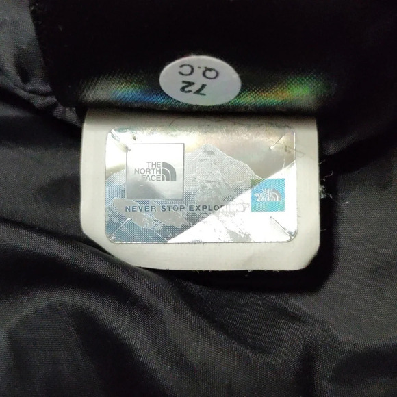 The North Face Black Puffer Size Small - Picture 8 of 9
